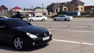 Чеченский мерседес дрифтует