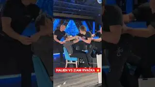 Halien vs Ziam RVAČKA 💥 #clashofthestars #cz #sk