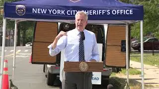 Mayor de Blasio & Sheriff Fucito Visits COVID-19 Travel Checkpoint