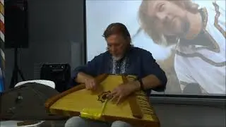 Гусляр Егор Стрельников/ www.serovglobus.ru