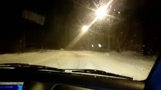 ДРИФТ ПО ЛЬДУ .КТО ТАК МОЖЕТ. ПОЦИКИ МОГУТ