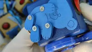 бизикубик модель 1 с мишкой и спиннером от biziwood, busy board