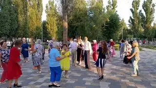 А мы танцуем 💃🕺