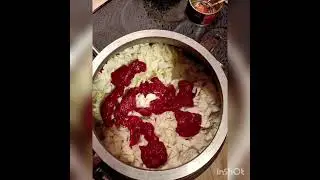 Капуста с тушёнкой в афганском казане.