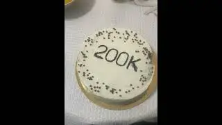 Друзья Вас уже 200 000 подписчиков, подпишитесь кто нас смотрит без подписки