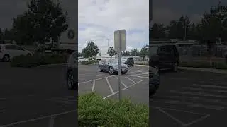 Попали не в ту школу.