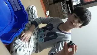 Novas beyblades de Paulo e Luis Perdigão
