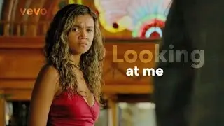 Kiara Carrera [looking at me]