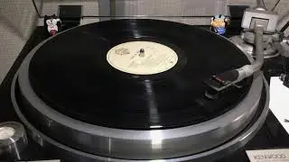 Rickie Lee Jones ‎– Chuck E.'s In Love/On Saturday Afternoons In 1963/Night Train vinyl