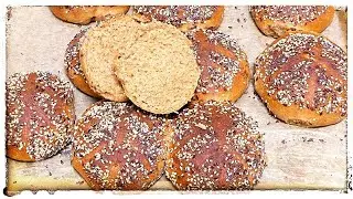 Dieses Vollkornbrötchen-Rezept sollte in deiner Rezeptesammlung nicht fehlen!