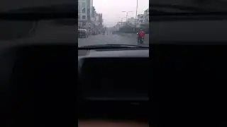 শীতের সকালে ঢাকার রাজপথ