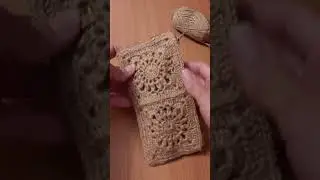 Универсальный футляр из джута #вязатьмодно #вязаниекрючком #вязание #handmade #чехолна смартфон#джут