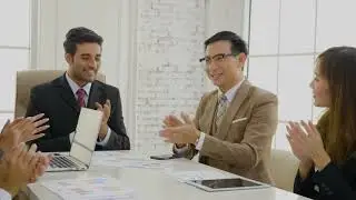 Footage: Empresarios cerrando un trato 1080p