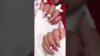 Beetles Christmas Press On Nails Medium