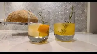 How to Make Rosemary Bourbon Cocktails (Bourbon Sour / Rosemary Bourbon Cocktail)