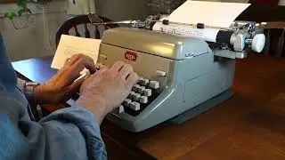 1961 Royal FPP standard typewriter at work