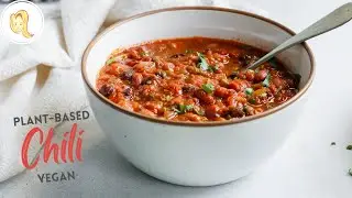 Plant-Based Chili Recipe | vegan, healthy, gluten-free