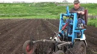Холмогорец -3, прополка картофеля ёжиками.