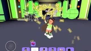Roblox dance off | Roddy R - The Box and Arizona Zervas - Roxanne | ID in the pinned comment