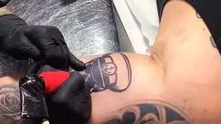 Janos Kovacs, Skull Tattoo