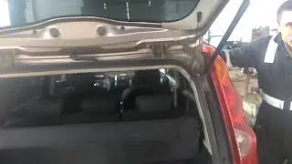 Как заменить лампочки в стопарях НИССАН Енот