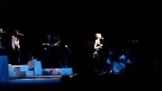 Ely videos Olivia Newton Yohn