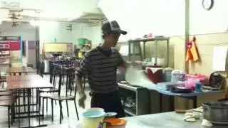 Flying Bread / Летающее тесто