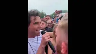 2023.06.18 #IOW2023　MIKA jumps in the crowd at Isle of Wight Festival 2023 #BigBirl