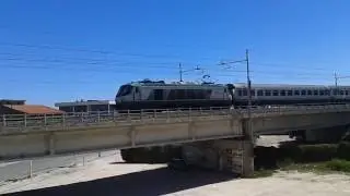 Treni in transito sul ponte #2 - Montesilvano
