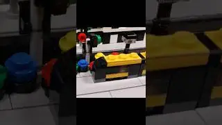 LEGO Micro people rushing to the store 