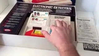 IDEAL 1970's VINTAGE ELECTRONIC DETECTIVE GAME 1979