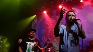 Cabra da peste - Abstinencia   Ft Martin Ojos Locos (Vivo de Flores)