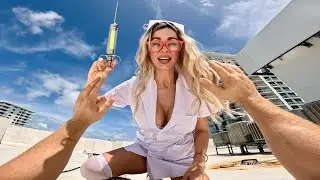 Escaping from a Crazy Doctor with a HUGE Syringe!