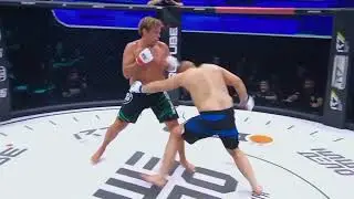 Помог снять TikTok   Ягода малинка.        Алекс Кардо vs Алексей Леденёв