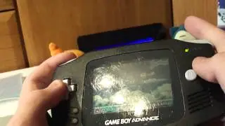 Game Boy Advance SP Sapphire Pak - Gry, konsola, futerał Rozpakowywanie - Hikomikos.MP4
