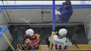 Курьёз на хоккее