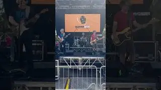 Soundchecking at GuitarScio          🎸🎶✨#philipsayce #guitarscio #battipaglia #italy #eutour2023