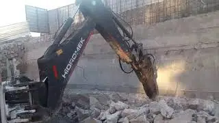 hidromek 102s bekoloder ile kırıcının hüneri