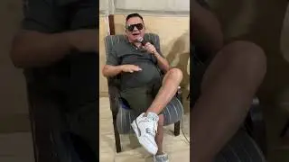 Boa tarde mercadoria! Tô pegando essa música para colocar no repertório, aprovado? #AiiiMeuDeus