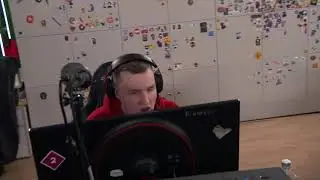 Dosia: я вас сейчас еб***  буду!