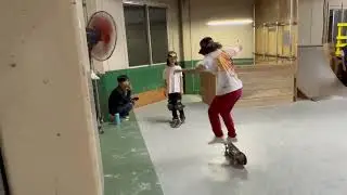 Skateboard : One line in the narrow space : Isamu Yamamoto