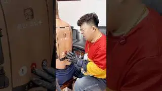 Honey, my phone screen isn't working.