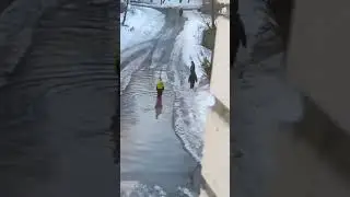 Лужи во дворах размером с море. Подробнее в нашем Телеграме!