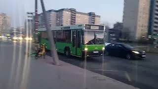 Автобусы проезяет остановку маршрутов нет