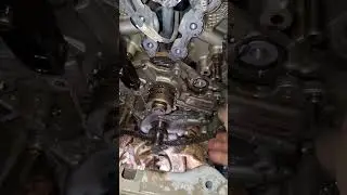 Satisfying Water Pump Removal Ford Taurus #mechanic #shortsvideo #fordtaurus