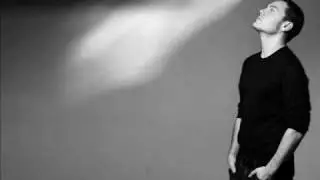 Indietro - Tiziano Ferro