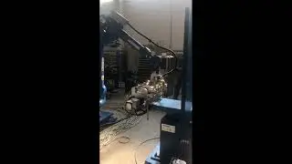 роботизированная сварка стульев