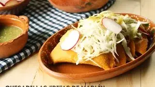 Quesadillas Fritas de Marlín Ahumado: Receta Mexicana
