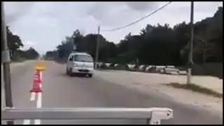 MOBIL BERHANTU MALAYSIA 👻 GK ADA SUPIRNYA?!