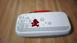 Running Mario Nintendo Switch & Switch Lite Storage Case Unboxing